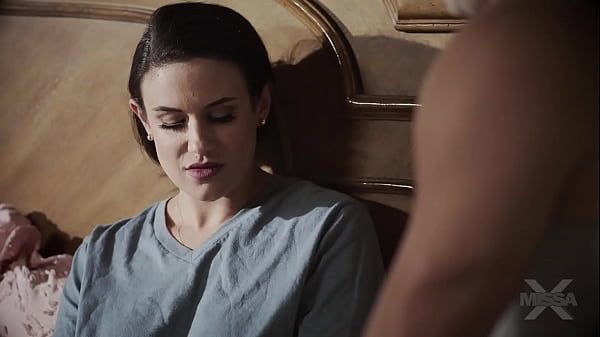 ممارسة الجنس مع امرأة ناضجة ذات شفاه ممتلئة ومهبل واسع